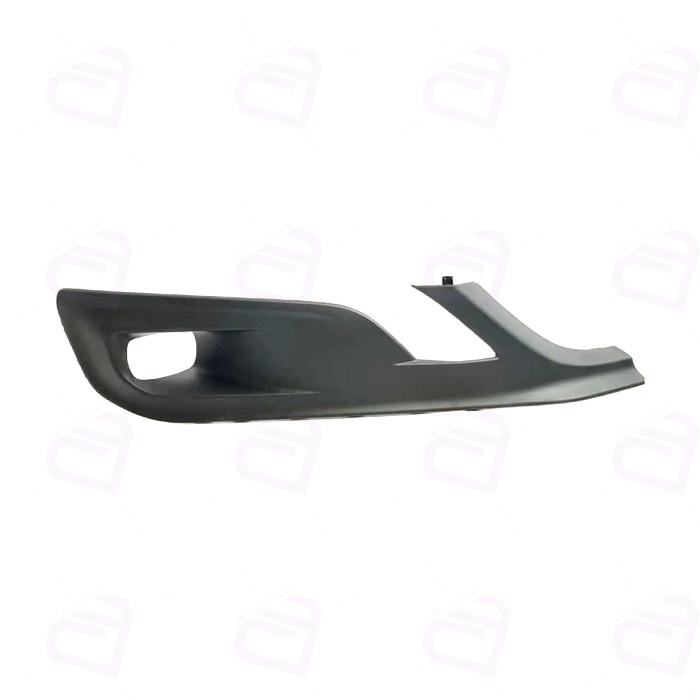 قاب چراغ مه شکن جلو پژو 508 کد8392