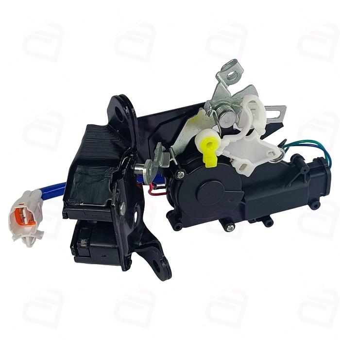 قفل درب صندوق جیلی امگرند RV7 وارداتی 1068003360